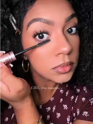 LENGTH & VOLUME … get it girl 👏🏽 #maybelline @Maybelline NY #maybellinepartner #mascara 