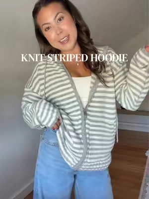 cozy but CUTE!🤍 5’2 wearing a size medium 