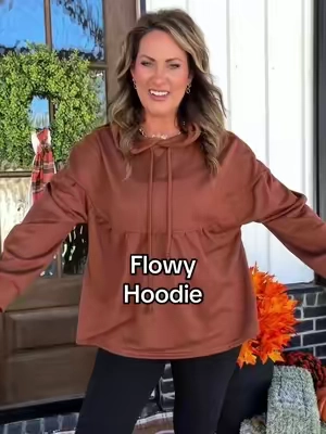 You’ll love these too 😍🤎 @Fisoew Fashion #hoodie #fallbasics #sportychic 