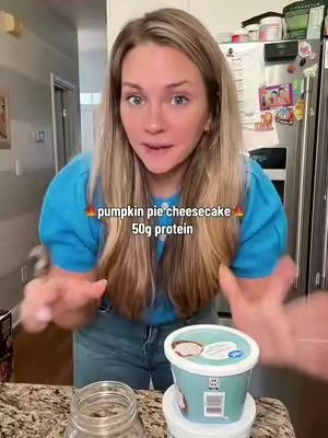 Pumpkin pie cheesecake bowl 🎃🤎 and this one has 50g of protein. The Ballerina Farm Farmer Protein in Pumpkin Pie makes this taste like dessert while still packing in the protein. #ProteinRecipes #HighProtein #PumpkinRecipes #HealthyDesserts #tiktokshopfinds 