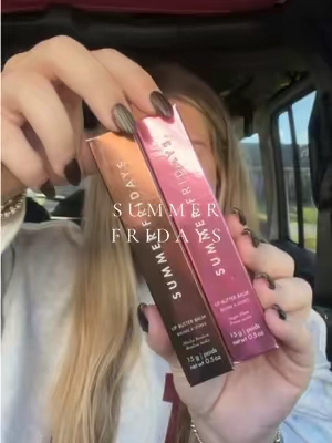 RUNNNNNN 
#summerfridays #lipbutterbalm #giftset 