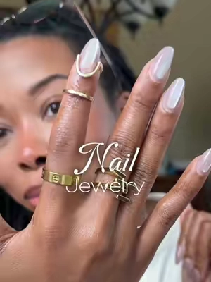 Nail rings?? Do you know how 🔥this would look on a fresh nail set? 😍 Love Pavoi! #nailinspo #nailset #jewelrytiktok #jewelry #jewelrylover 