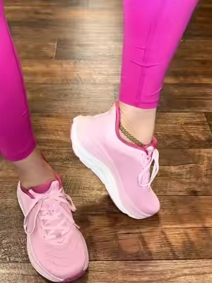 Respuesta a @Olga L Garcia Zapatillas casuales para mujer Vilanva, tipo slip-on y acolchadas: entresuela de EVA, diseño transpirable y antideslizante, opción de cordones; calzado para uso diario y gimnasio.#tiktokchopcreatorpicksp#tiktokchopstockup 