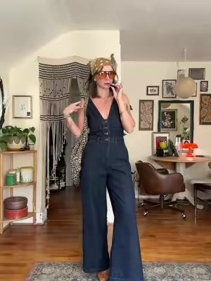 So fun to style  #denimjumpsuit #overalls #bluejeans #fallfashion #jumpsuit