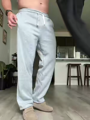 I’m 6ft 32” waist rockin large!! Baggy fleece sweatpants #sweatpants #baggysweats 