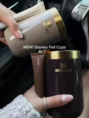 #stanley #StanleyCup #stanley1913 #fallaesthetic #coffeemug 