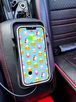 If your phone keeps flying off the seat or your charger cord is a mess… this fixes it. Anti-slip wireless charging mat + hands-free stand. Tap the cart.🚗⚡️ #CarAccessories #CarGadgets #WirelessCharger #TikTokShopSpringGlowUp #Greenish