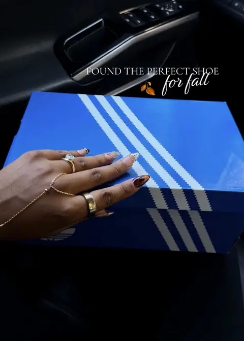 Low stock, don’t miss these! @Fly Kicks #flykicks #sambajane 