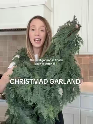 The viral Christmas garland from last year is finally restocked and are ready selling like CRAZY! Get yours while you still can 🎄 #garland #christmasgarland #christmasdecor #christmas #christmasaesthetic 