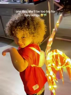 all she wanted to do was fly 🧚🥹 for the little girls who still believe in magic ✨