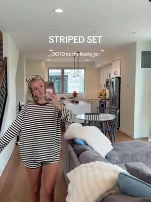 #tiktokshop #tiktokshopfinds #stripedset #falloutfit #stripeset 