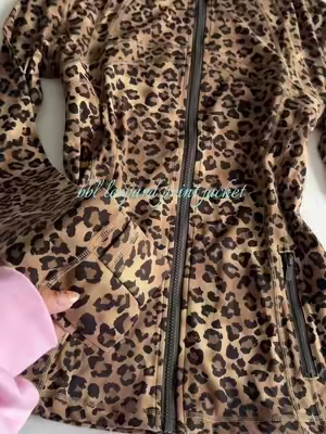 #leopardprint #workoutjacket #bbljacket #gymjacket #gymclothing 