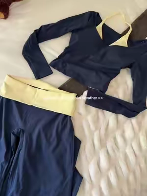navy and yellow is so cute #set #GymTok 