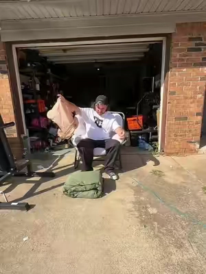 Campers are gonna love this! #campinggear #blowupcouch #tiktokshopstockup #tiktokshopfalldealsforyou #tiktokshopcreatorpicks 