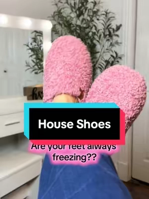 EverFoams Women’s Cozy Slippers – Soft Curly Memory Foam House Shoes, Lightweight Classic Slide with Polar Fleece Lining! @EverFoams-US #houseshoes #slippers #slippershoes #cozy #fuzzyslippers 