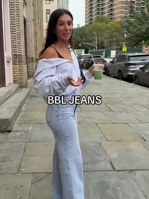 Okay yeah im convinced 👀

#jeans #stretchyjeans #bbljeans #comfyjeans #lowrisejeans 
