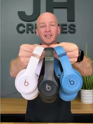 The Beats Solo 4’s are back! Yes even the cloud in color! #beats #beatsheadphones #headphones #wirelessheadphones 