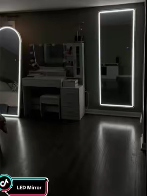 #led #mirror #fullbodymirror #tiktokmademebuyit #fyp @Sweetcrispy S 