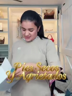 Traes tus pies secos y agrietados esto es para ti 🤭🙌 #jennyclaros #hondureñosenusa🇭🇳🇺🇸 #parati 