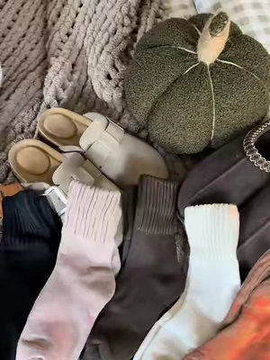 Calcetas para otoño 🍂 invierno ❄️ #fallsocks  #tiktokshopstockup #fallvibes #TikTokShopFallDealsForYou #TailgateStockUp 