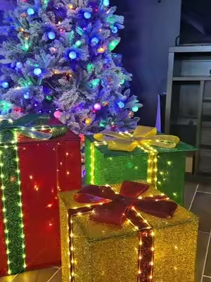Esta decoración para Navidad está hermosa viene con luces 