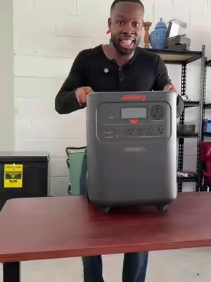 A must have in every household #jackery #solargenerator #offgrid #powerbank #tiktokshopfalldealsforyou 