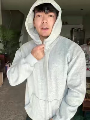 Oversized blank zip up hoodies #OversizedHoodie #ZipUpHoodie #MensStreetwear #UnisexFashion #casualstyle 