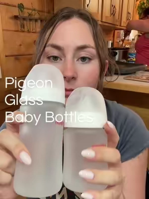 These made going between breast + bottle so much easier for us 🍼🤍 #pigeonbaby #combofeeding #babybottles #glassbabybottle #breastfeedingmom