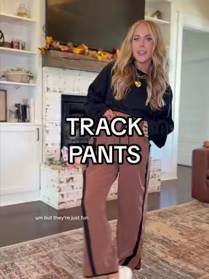 loooove the details on these pants 🤎🤌🏼