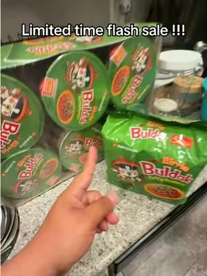#birria #birriaramen #buldak #buldakramen #instantbirria @Buldak 