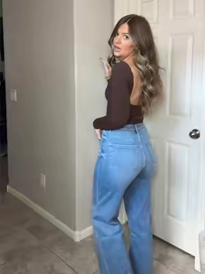 We love Oneso jeans honey #jeans #womensjeans #oneso #denim #womensfashion 
