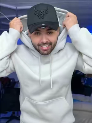 Se la rifaron con esta hoodie🔥👍 #comfrtclothing #comfrthoodie @Comfrt 