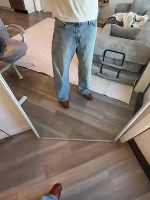 7689843165313912095