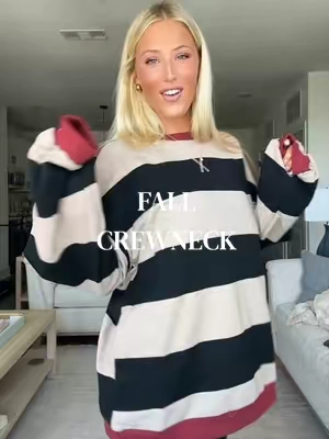 A perfect fall crewneck!!!! ❤️🍂