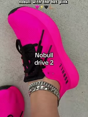 Nobull comfiest cross trainers in hot pink @NOBULL #nobull #nobullshoes #gymshoes #walkingshoes #nobullsneakers 