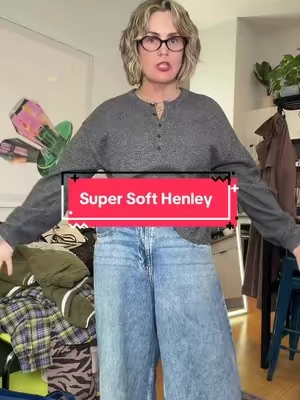 This is a YES! #oldnavy #softhenley #tiktokshopfalldealsforyou #tiktokshoprestock #comfrt 