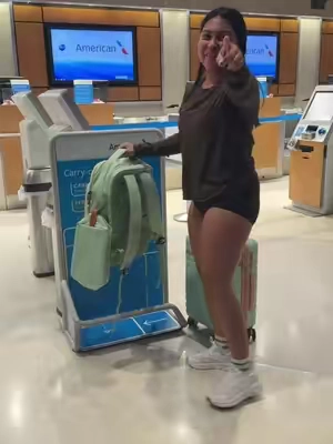 #ukeinluggage #traveltok 