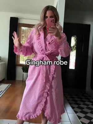 gingham & pink 🎀☁️ #robe #gingham #ginghamrobe #cotton #pinkgirl 