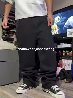 34 165 5’10. tough & affordable #outfitinspo #fashiontok #OOTD #baggyjeans #baggypants @ShakaWear 