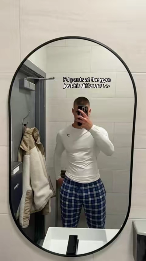 7689973246912941326
