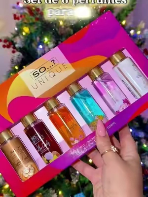 @Style Rule Un set de perfumes femeninos con aromas elegantes y deliciosos para usar según la ocasión. Ideal para regalarle a tu novia, esposa o a esa persona especial que ama oler fina y elegante. #SetDePerfumes #PerfumesParaMujer #RegaloParaNovia #PerfumesFemeninos