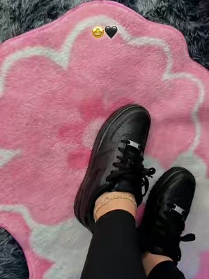 #shoes #nike #black #negro 🖤🤩