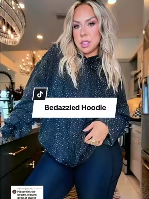 Replying to @@Shirolee Proof that comfy doesn’t have to be boring ✨ This hoodie has just the right amount of sparkle🤌🏻 #hoodies #hoodieszn #falloutfits #tiktokshopstockup @SOLY HUX 