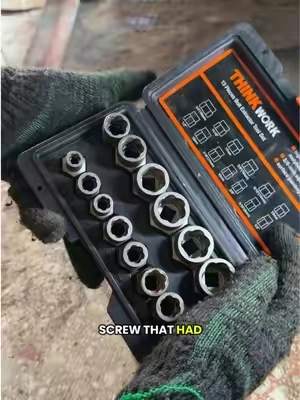 Stripped, rounded, or rusted? 13+1 extractor set—just turn counterclockwise. Handy to keep a set in your toolbox.#BoltExtractor #StrippedBolt #DIYTools #Mechanic #discoveryourgift