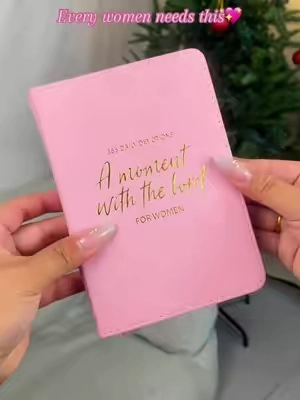 365-day devotional book for Christian women, filled with real-life struggles and scripture guidance to grow closer to God daily. #ChristianDevotional #FaithForWomen#FaithForWomennal #ChristianLiving #FaithJourney