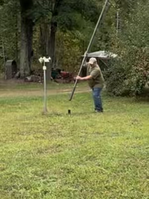Easy to install 25 foot flagpole. Tough aluminum alloy. Comes with the flag and rope hardware. Free shipping on now. Don’t miss out click on the orange shopping cart below. #flag #usa #America #vevor #yarddecor 