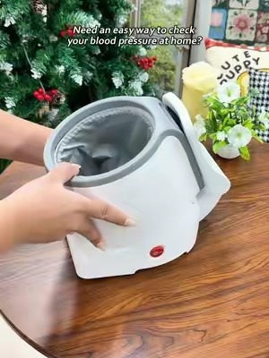 A simple upper-arm blood pressure monitor with one-touch operation and an easy-to-read display.#BloodPressureMonitor #HomeHealth #HealthEssentials #HomeCare #FamilyEssentials 