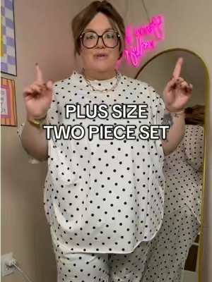 This two-piece that comes in plus size up to size 5X! I got my treated size 4X and it fits great. I love the polkadots but they also have plain colors. If you're looking for a fall 2 piece that that has long pants this is the set for you. #plussize #TiktokShopFallDealsForYou #plussizeclothing #twopieceset 
