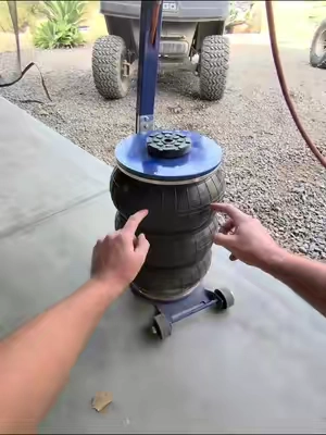 If you are tired of those old outdated jacks… #airbagjack #jackstand #carguy #truckguy #vevor 