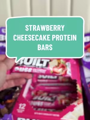 Brand new strawberry cheesecake flavor is limited edition and it’s already selling out fast 🍓🍰 @Built Bar #proteinbar 